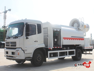 新款東風天錦多功能抑塵車 高效環(huán)保，守護城市藍天